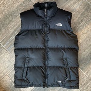 North Face Black Puffer Vest 600